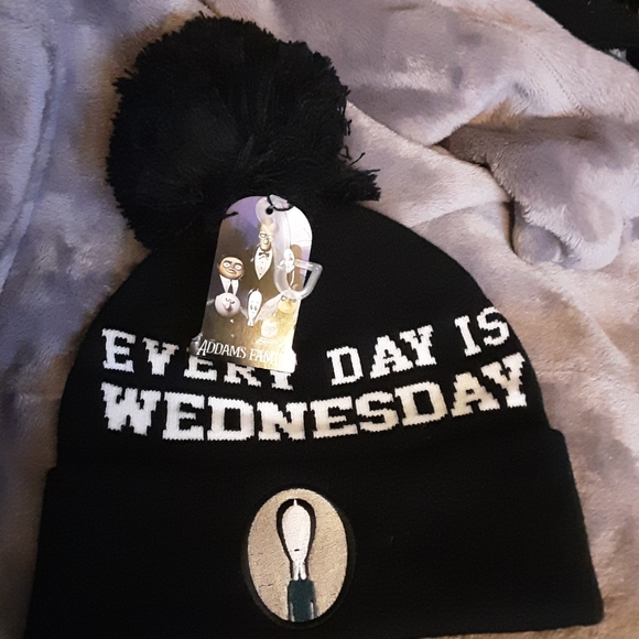 Accessories - BNWT WEDNESDAY ADDAMS TOQUE
